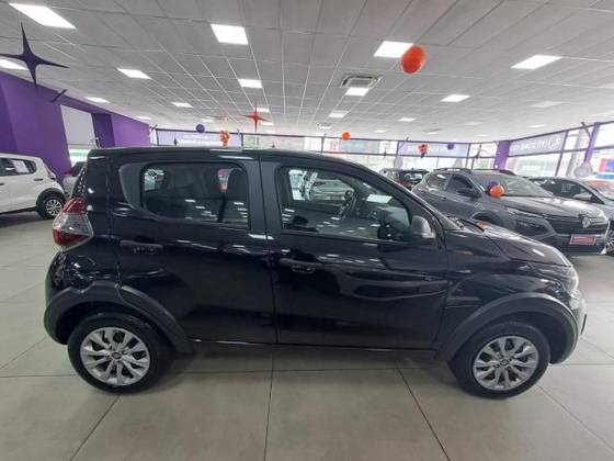 FIAT MOBI 1.0 EVO FLEX LIKE. MANUAL FIAT MOBI 1.0 EVO FLEX LIKE. MANUAL